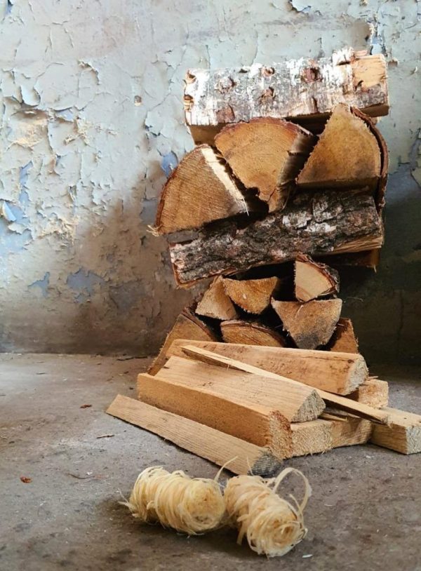 Haardhout in doos Berk incl. aanmaakhout- en wokkels bij Timber Otto